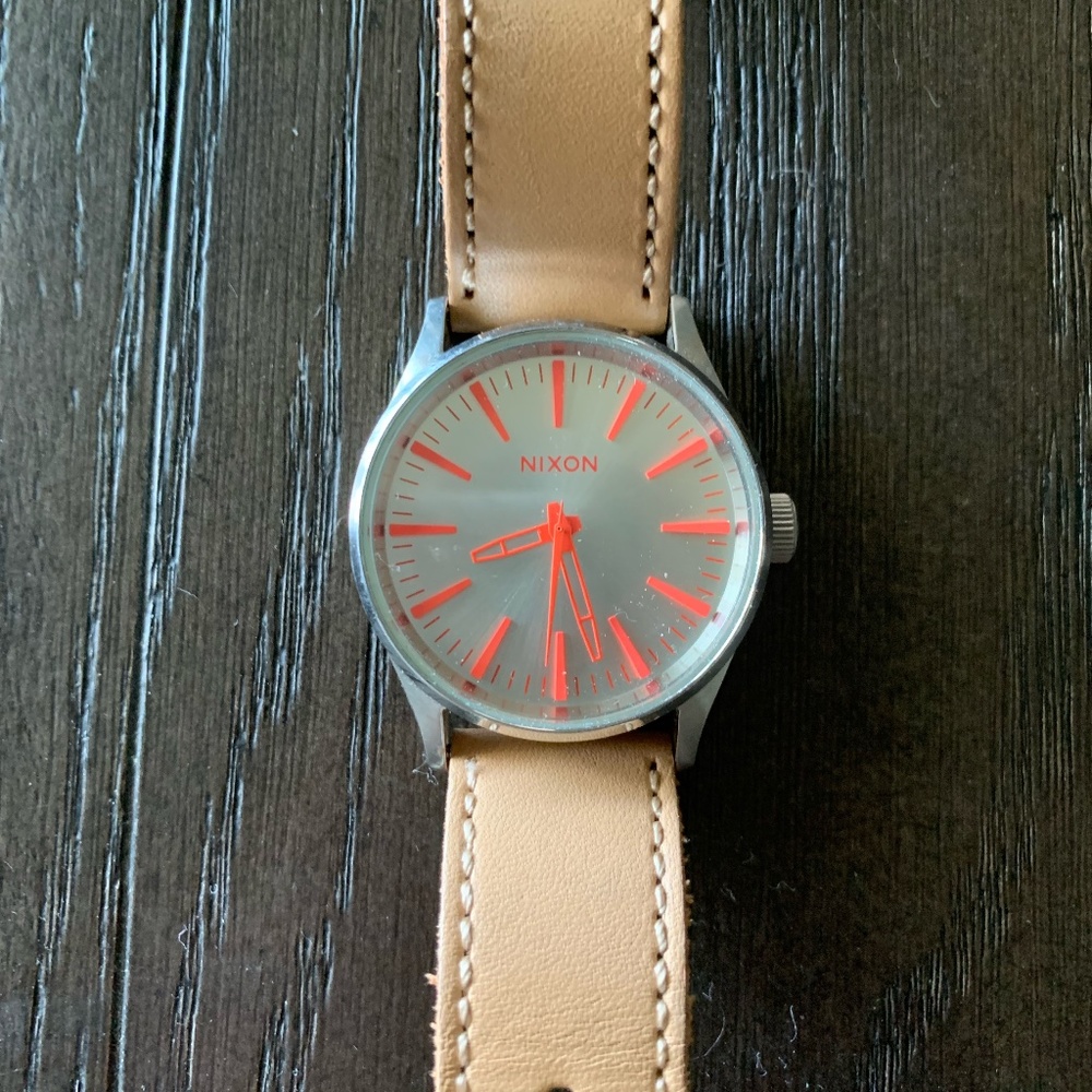 Nixon Watch